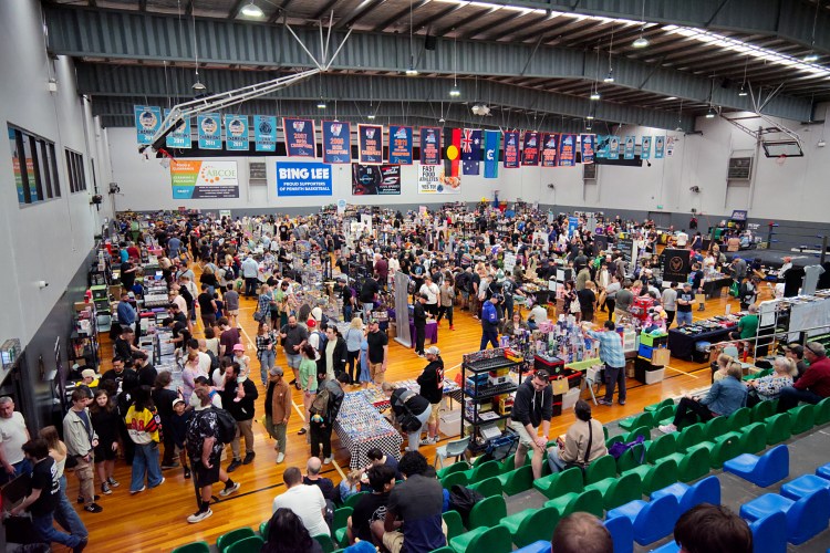 Collector Con Hall 1 in Penrith showing vendors and attendees